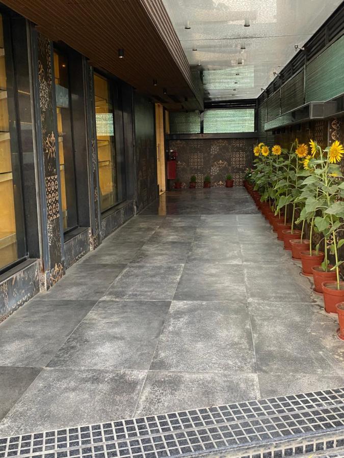 Poiisse Calcutá Exterior foto